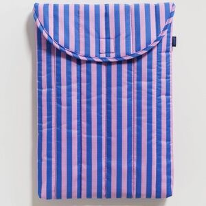 BAGGU PUFFY LAPTOP SLEEVE